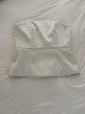 Banana Republic Cream Structured Strapless Bustier